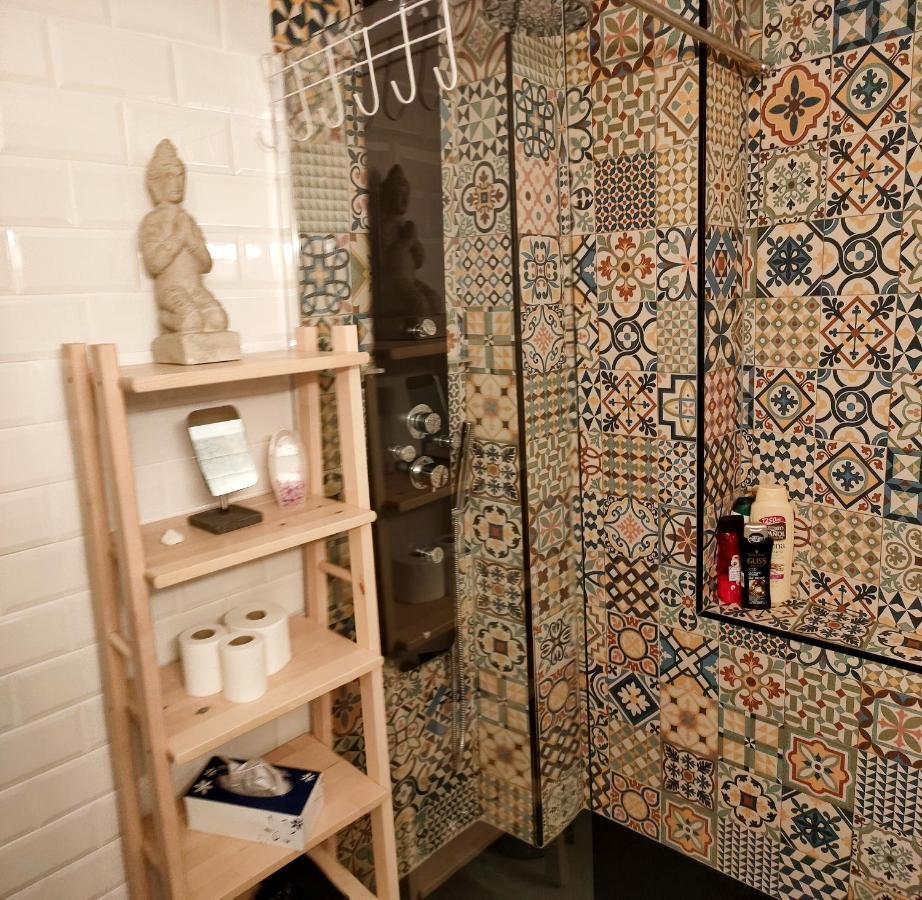 Cactus 2 Bedroom Apartment On Calle San Miguel Minutes From The Beach By Namaste Elite Torremolinos Buitenkant foto